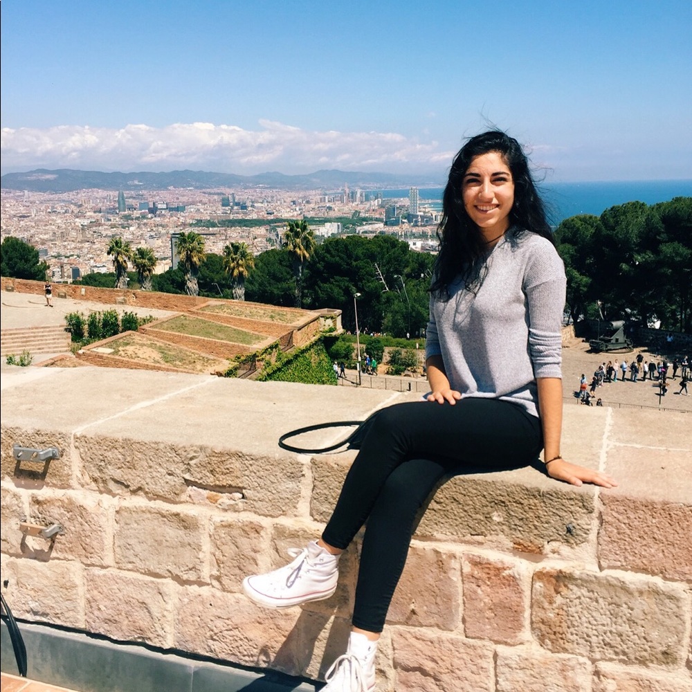 Meet your Posher, Elena